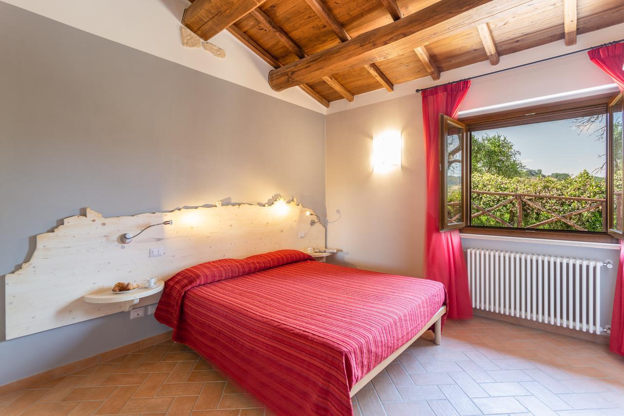 Agriturismo Dei Casali Amelia Bagian luar foto